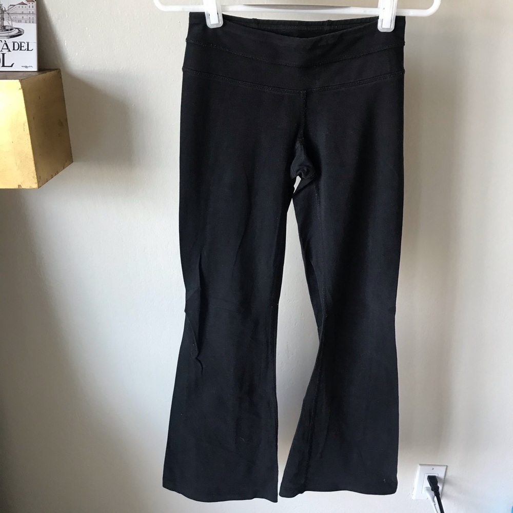 Lucy yoga pants